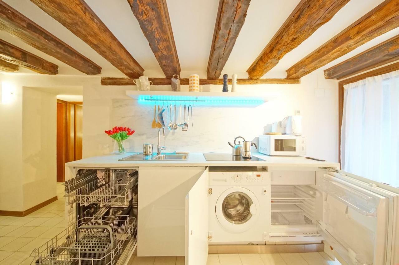 Calle Dei Fabbri San Marco Apartment Βενετία Εξωτερικό φωτογραφία