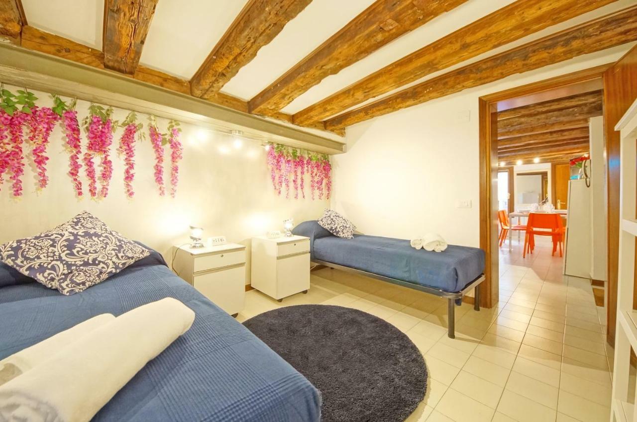 Calle Dei Fabbri San Marco Apartment Βενετία Εξωτερικό φωτογραφία
